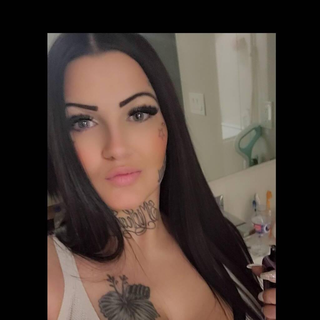 
                        Selena
                     is Female Escorts. | Toronto | Ontario | Canada | canadatopescorts.com 