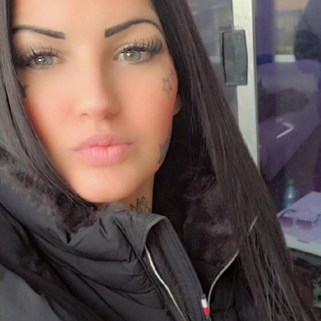 
                        Selena
                     is Female Escorts. | Toronto | Ontario | Canada | canadatopescorts.com 