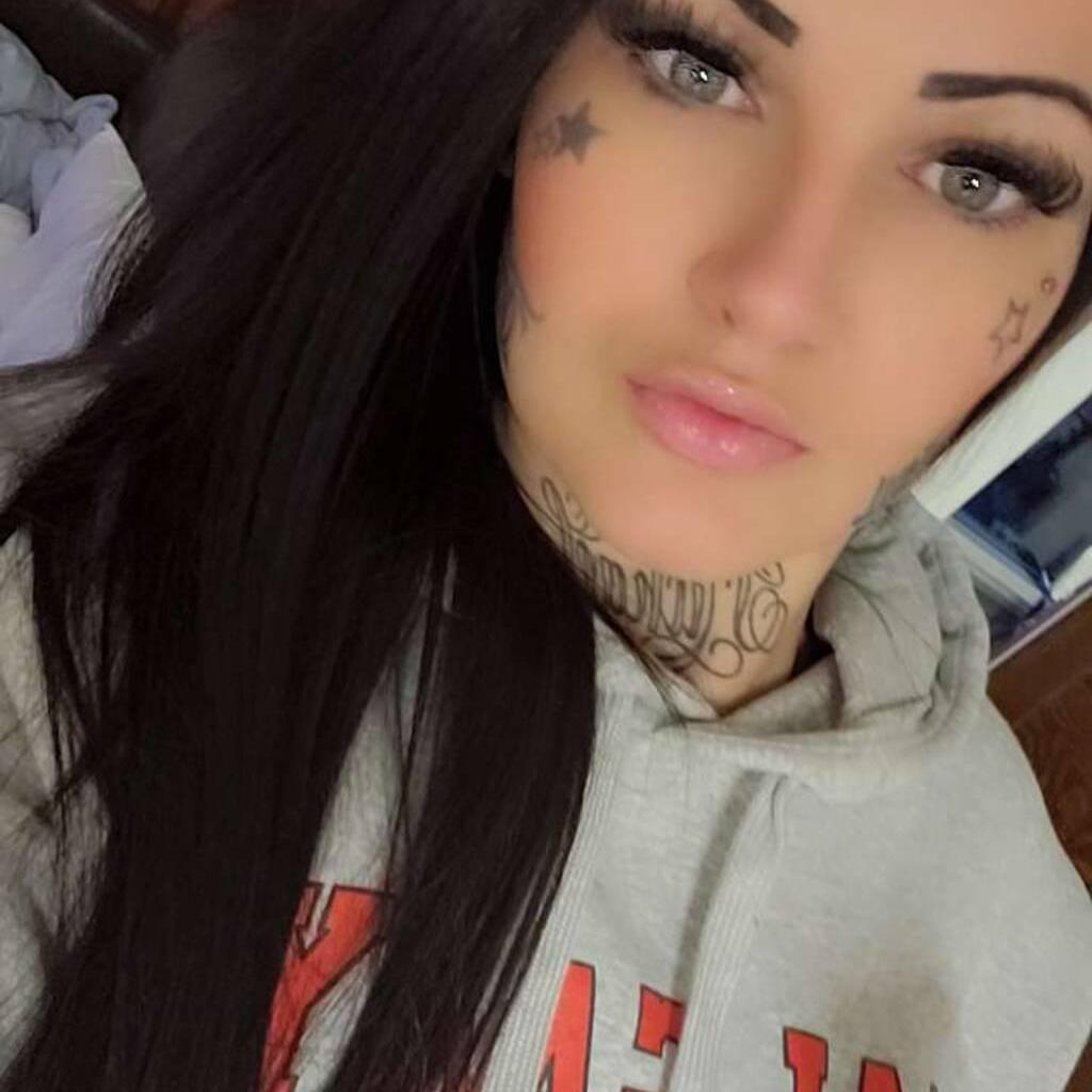 
                        Selena
                     is Female Escorts. | Toronto | Ontario | Canada | canadatopescorts.com 