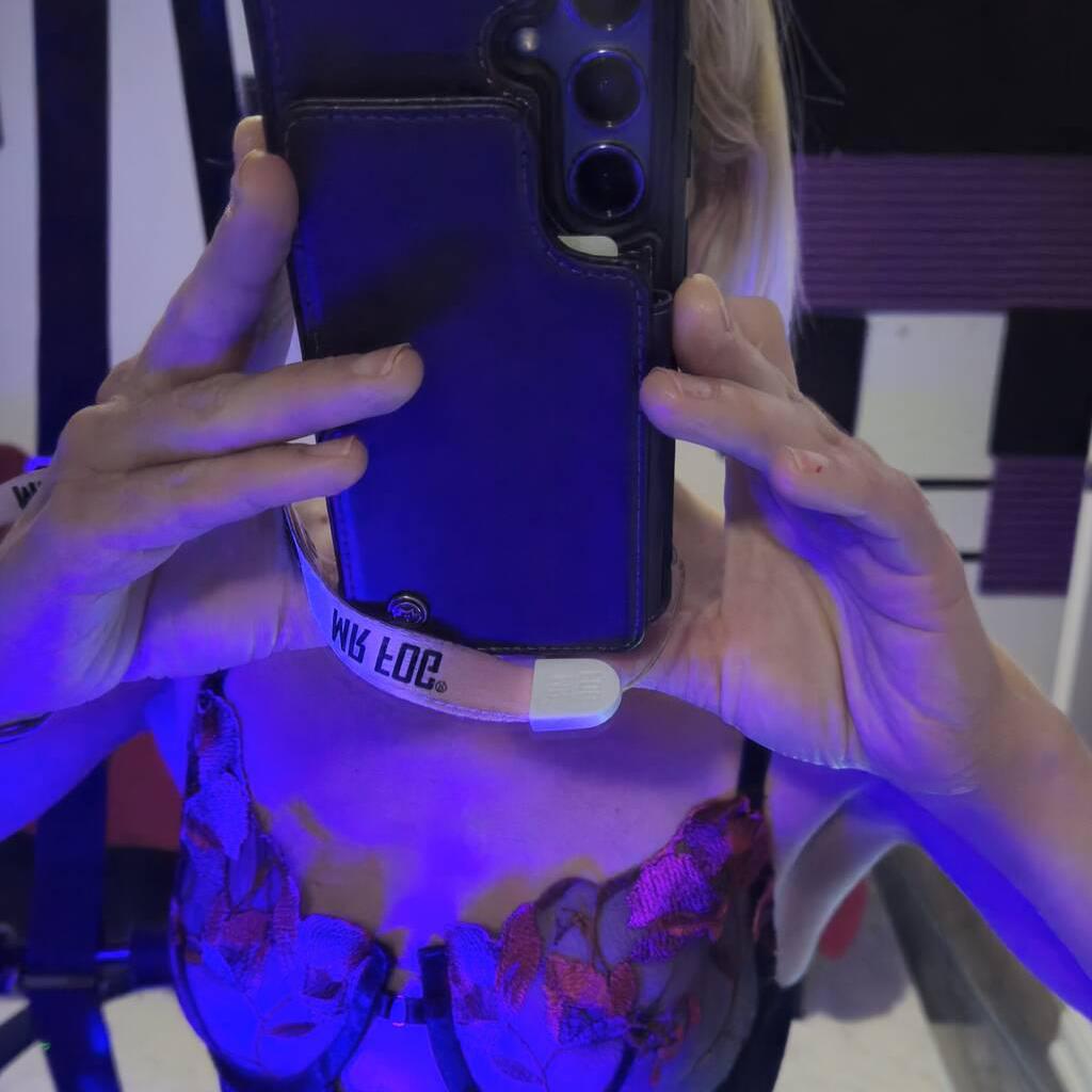 
                        STAR FOXX
                     is Female Escorts. | Barrie | Ontario | Canada | canadatopescorts.com 