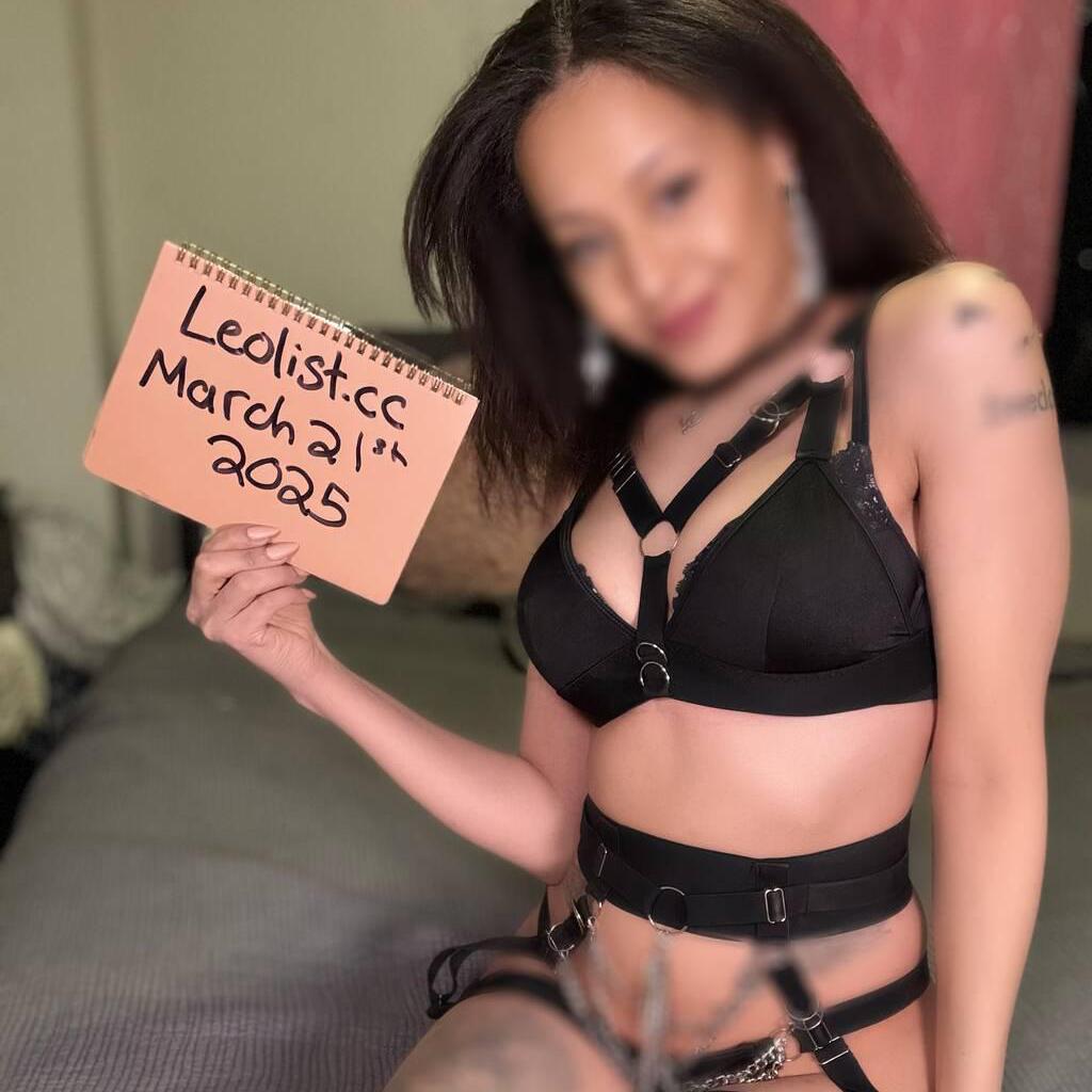 
                        Miss Leila
                     is Female Escorts. | belleville | Ontario | Canada | canadatopescorts.com 