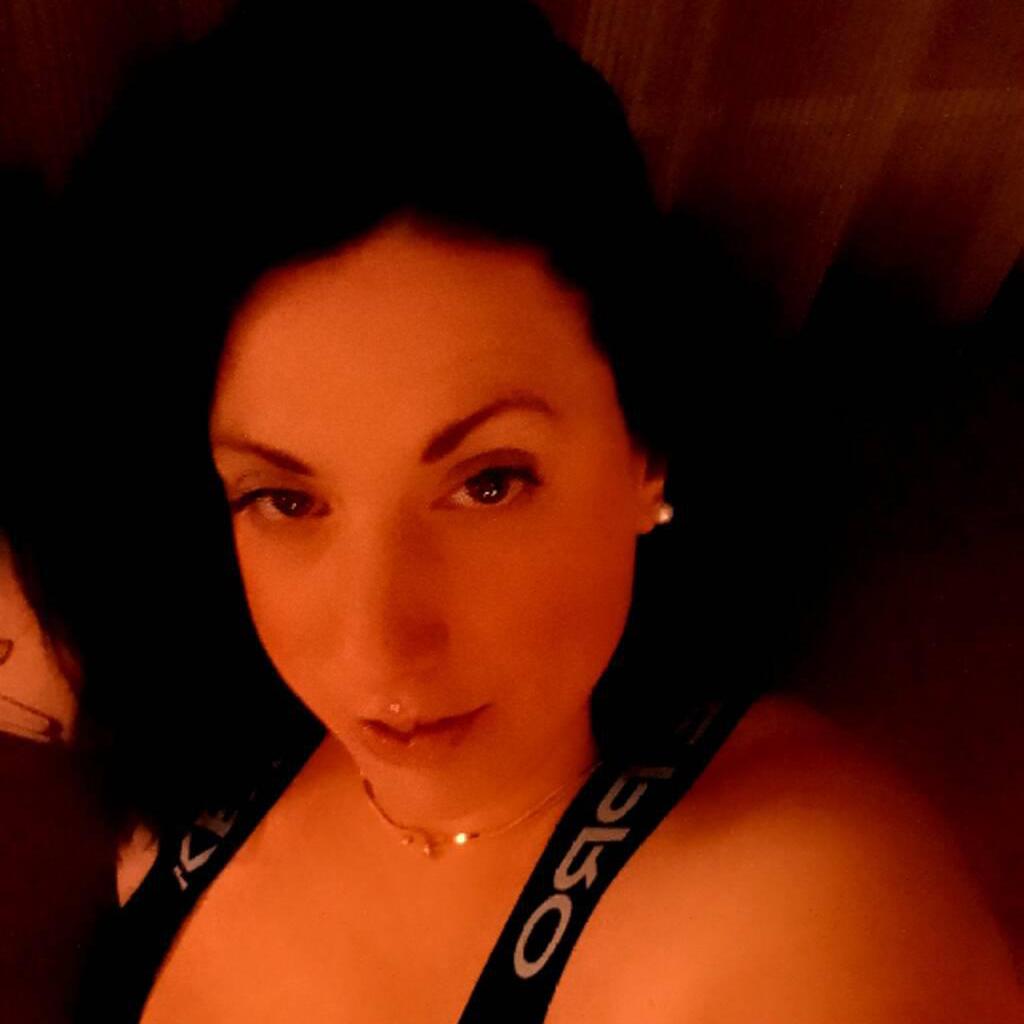 
                        Layla-xox
                     is Female Escorts. | Niagara | Ontario | Canada | canadatopescorts.com 