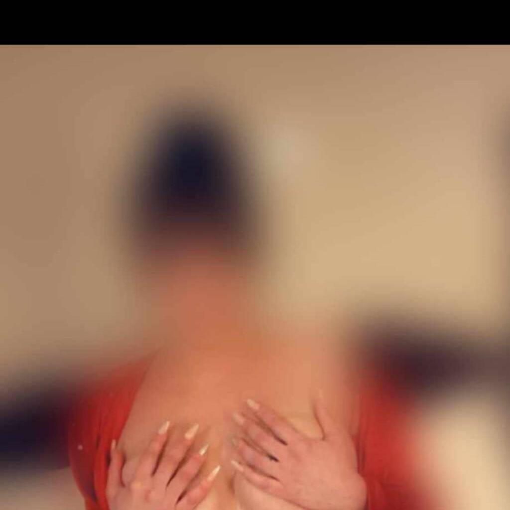 
                        Layla-xox
                     is Female Escorts. | Niagara | Ontario | Canada | canadatopescorts.com 