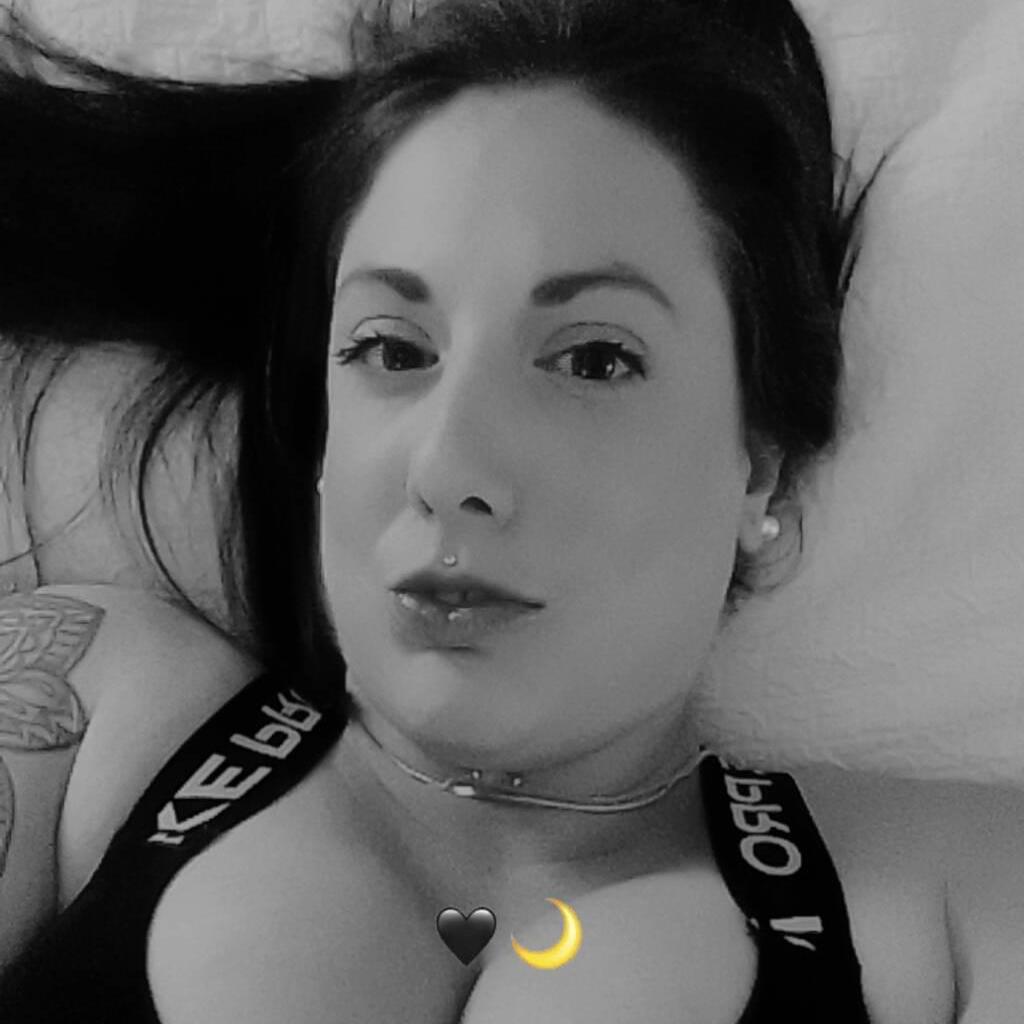 
                        Layla-xox
                     is Female Escorts. | Niagara | Ontario | Canada | canadatopescorts.com 