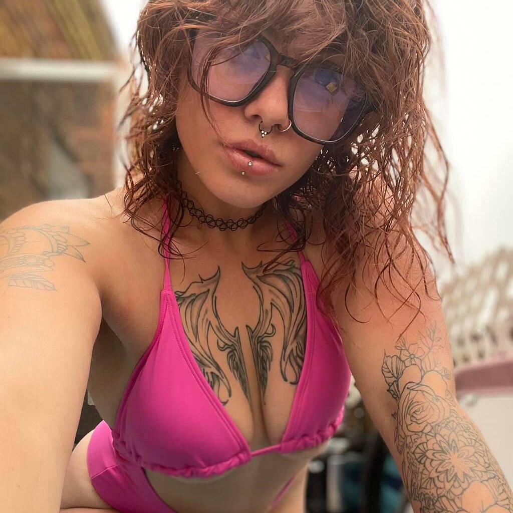 
                        Sandy
                     is Female Escorts. | Ottawa | Ontario | Canada | canadatopescorts.com 