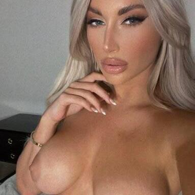 
                        Laura
                     is Female Escorts. | Winnipeg | Manitoba | Canada | canadatopescorts.com 