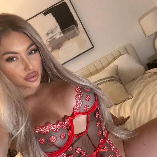 
                        Laura
                     is Female Escorts. | Winnipeg | Manitoba | Canada | canadatopescorts.com 