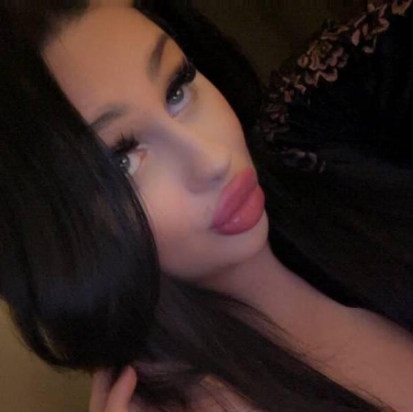 
                        Mélina
                     is Female Escorts. | Quebec City | Quebec | Canada | canadatopescorts.com 