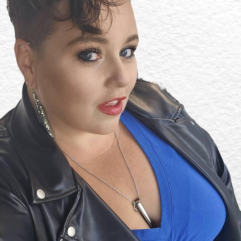 
                        Lush Lynn
                     is Female Escorts. | Toronto | Ontario | Canada | canadatopescorts.com 