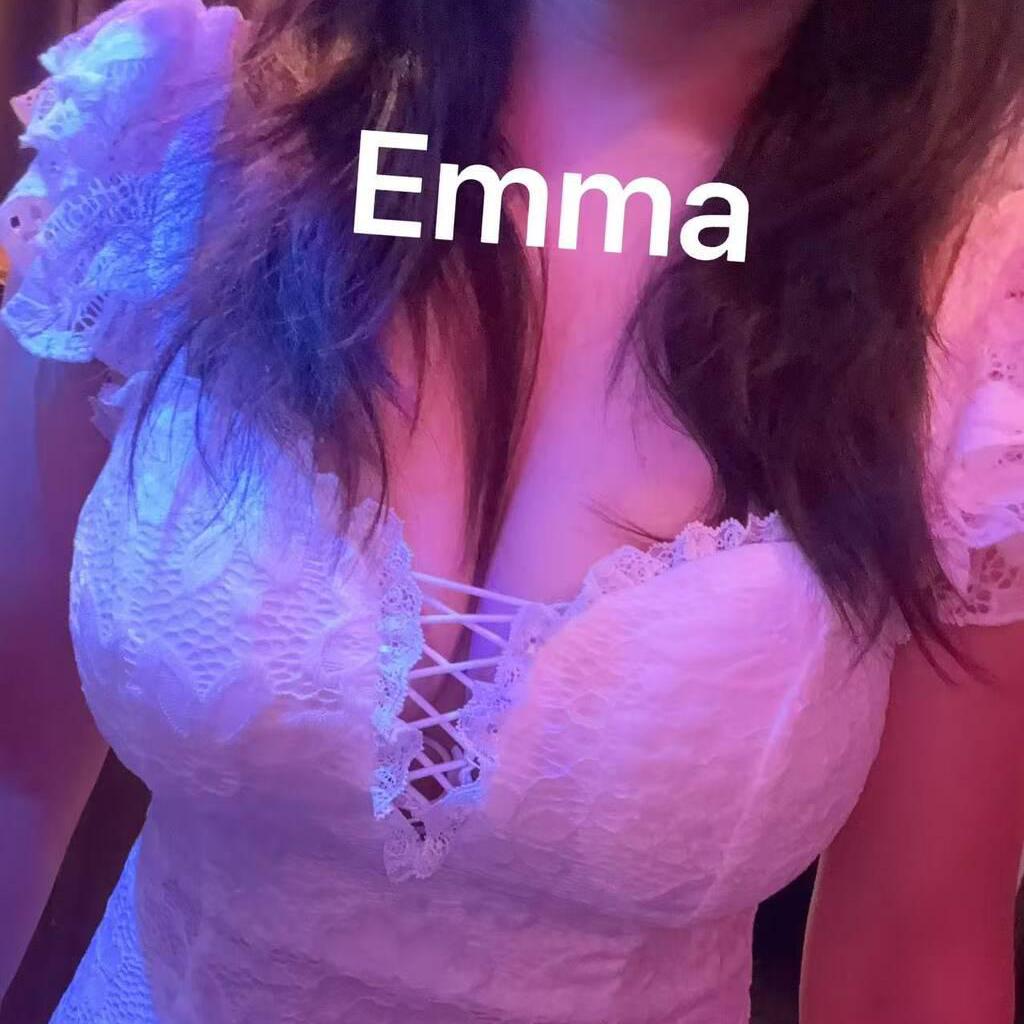 
                        Mia crystai.  Longueuil
                     is Female Escorts. | Montreal | Quebec | Canada | canadatopescorts.com 