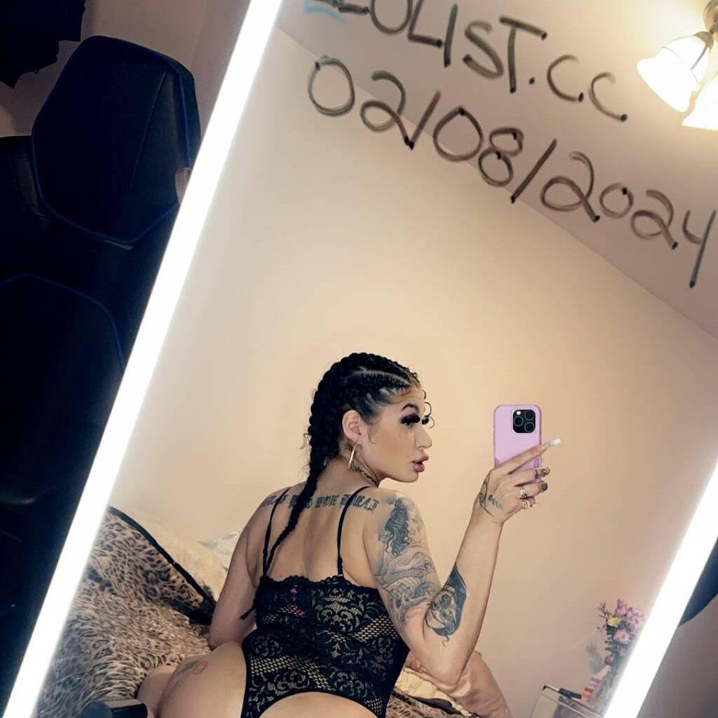 
                        Alyssa
                     is Female Escorts. | Grande Prairie | Alberta | Canada | canadatopescorts.com 