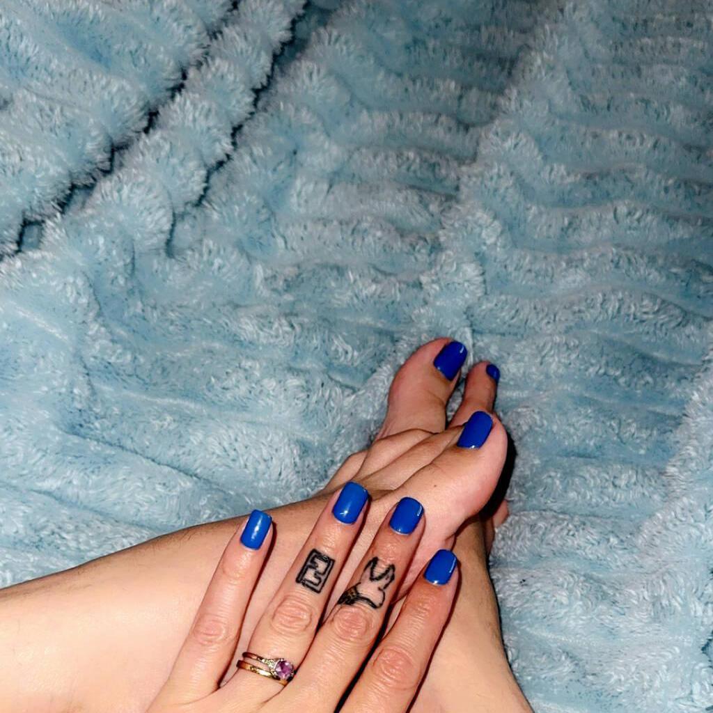 
                        Alyssa
                     is Female Escorts. | Grande Prairie | Alberta | Canada | canadatopescorts.com 