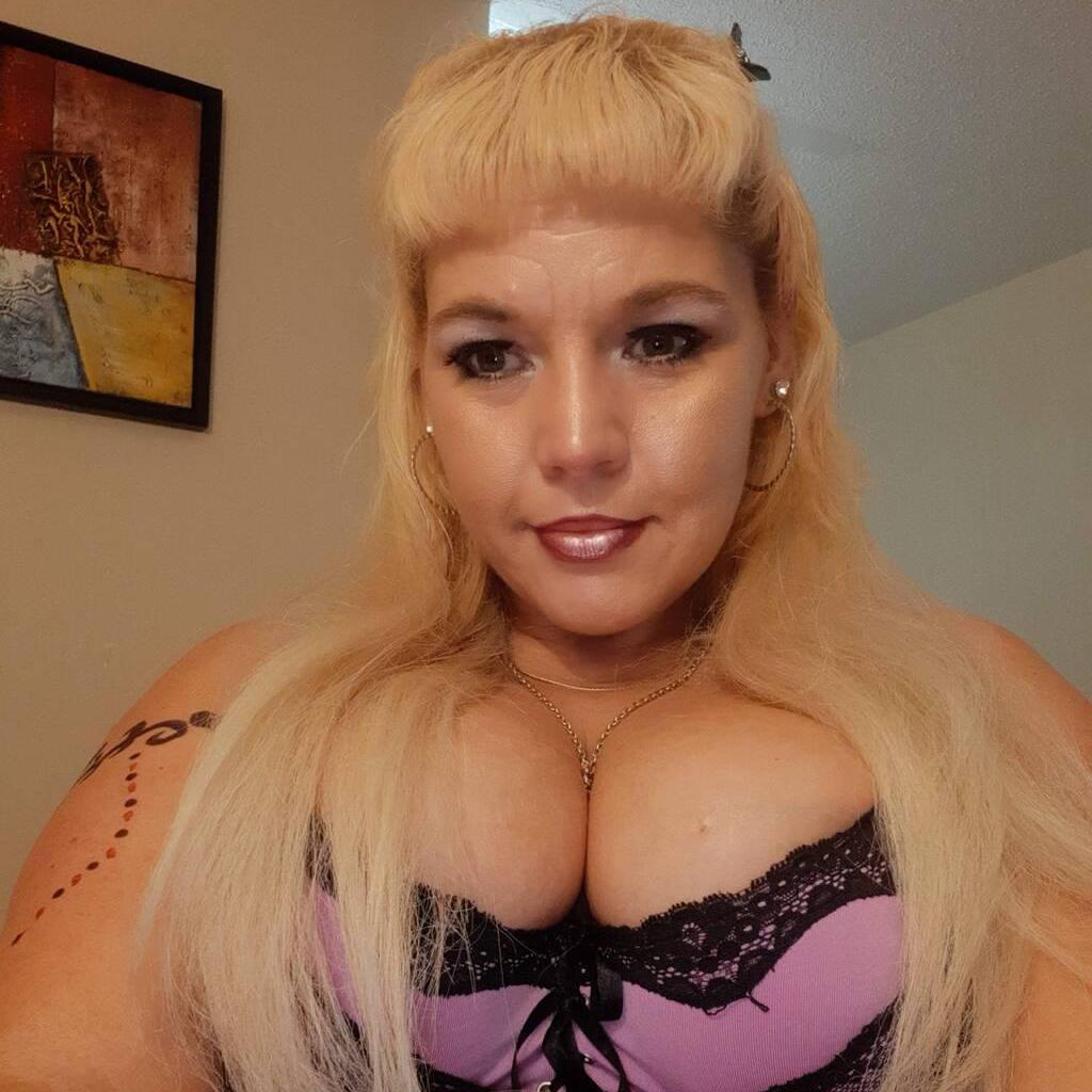 
                        Bad LIL BAILEY
                     is Female Escorts. | Kamloops | British Columbia | Canada | canadatopescorts.com 