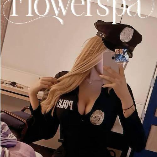 
                        Flower Spa Team
                     is Female Escorts. | Toronto | Ontario | Canada | canadatopescorts.com 
