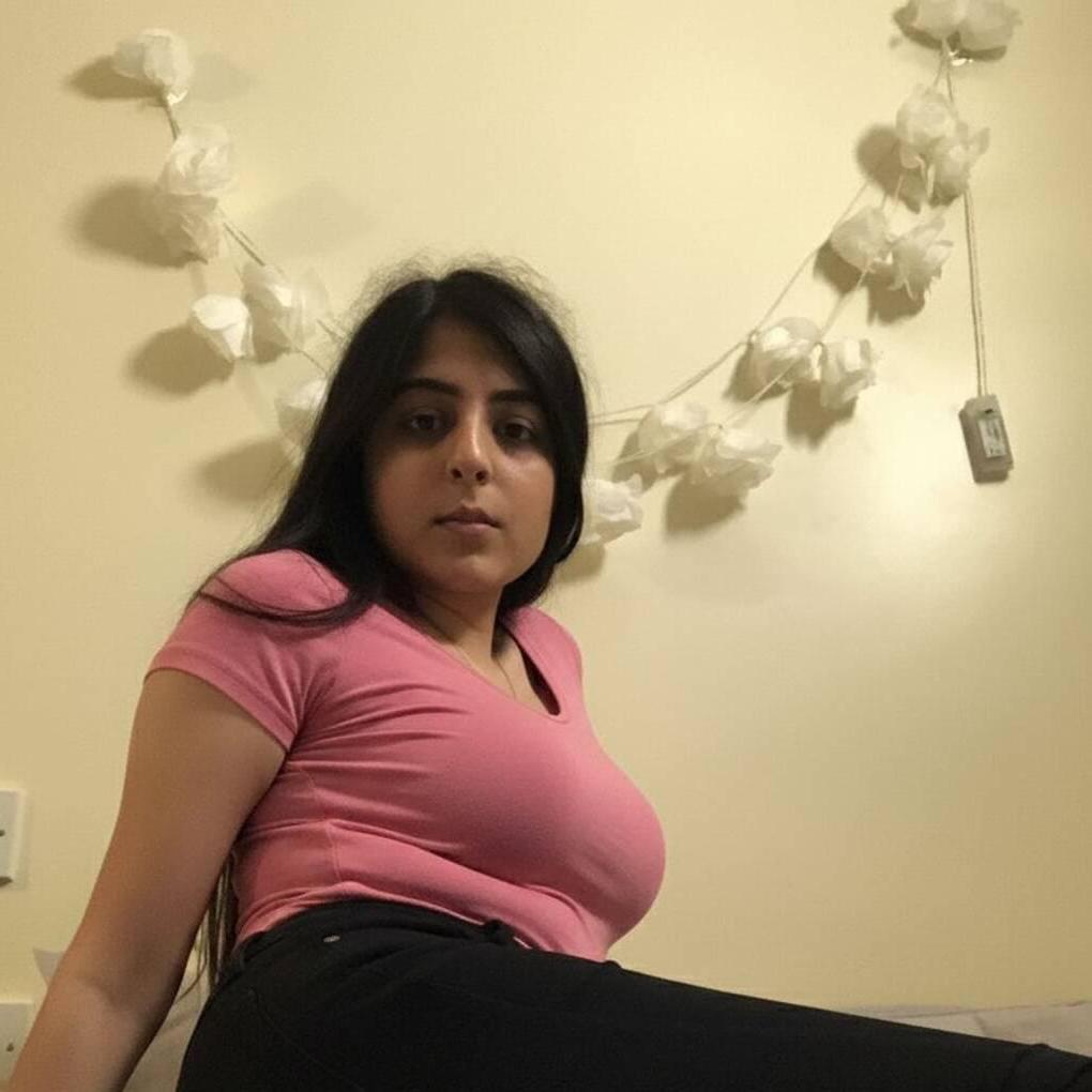 
                        Simmi
                     is Female Escorts. | Winnipeg | Manitoba | Canada | canadatopescorts.com 