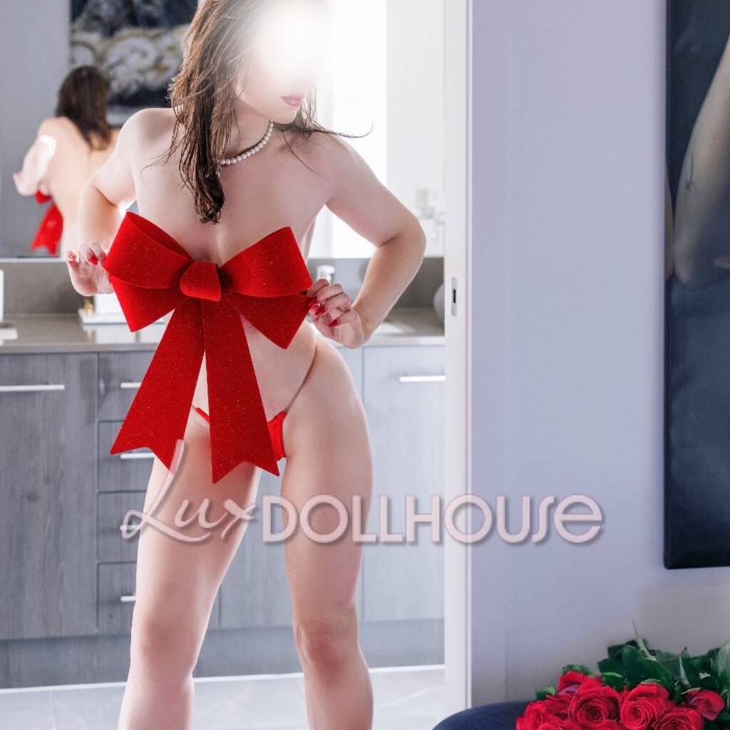 
                        LuxDollhouse
                     is Female Escorts. | Edmonton | Alberta | Canada | canadatopescorts.com 