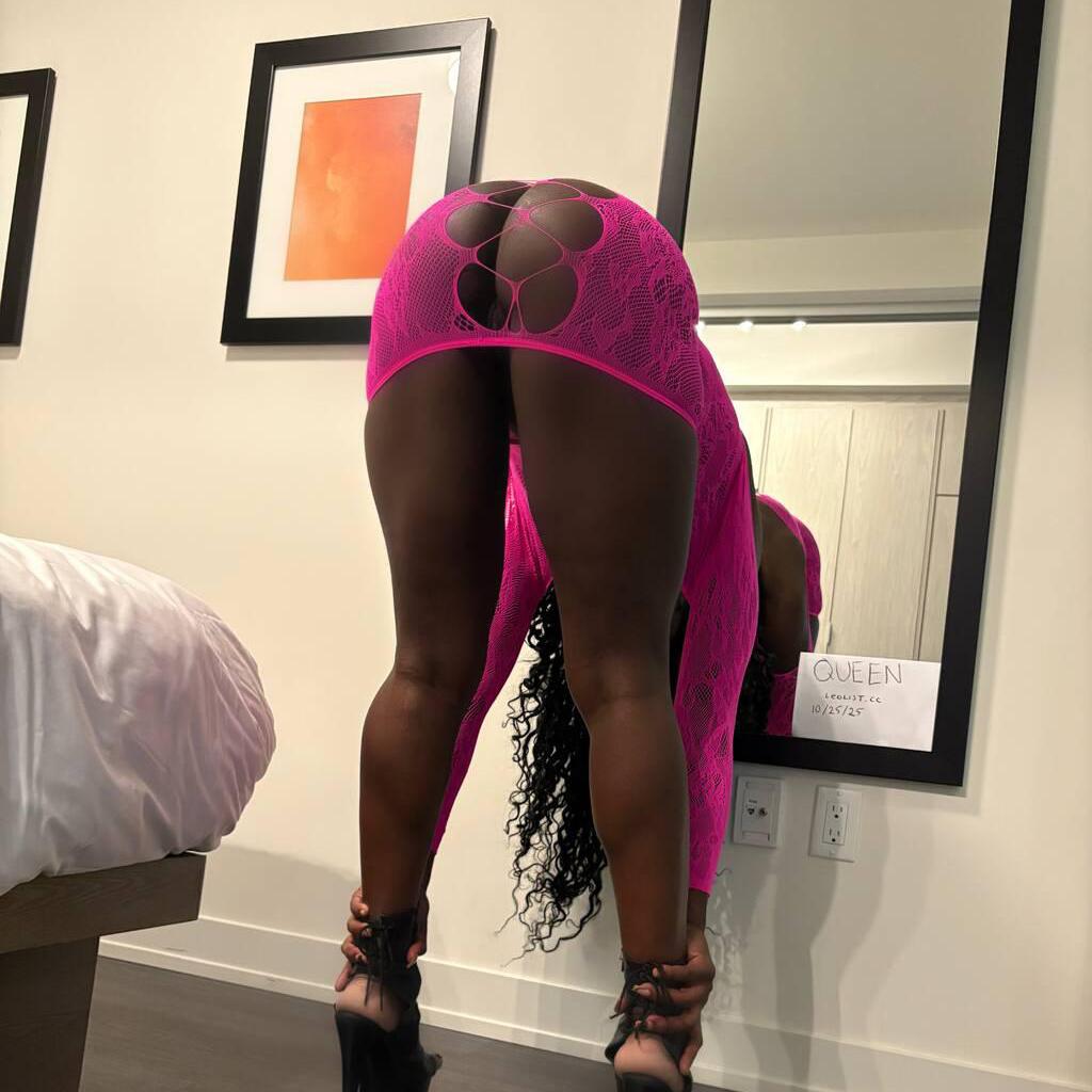 
                        Queen
                     is Female Escorts. | Niagara | Ontario | Canada | canadatopescorts.com 