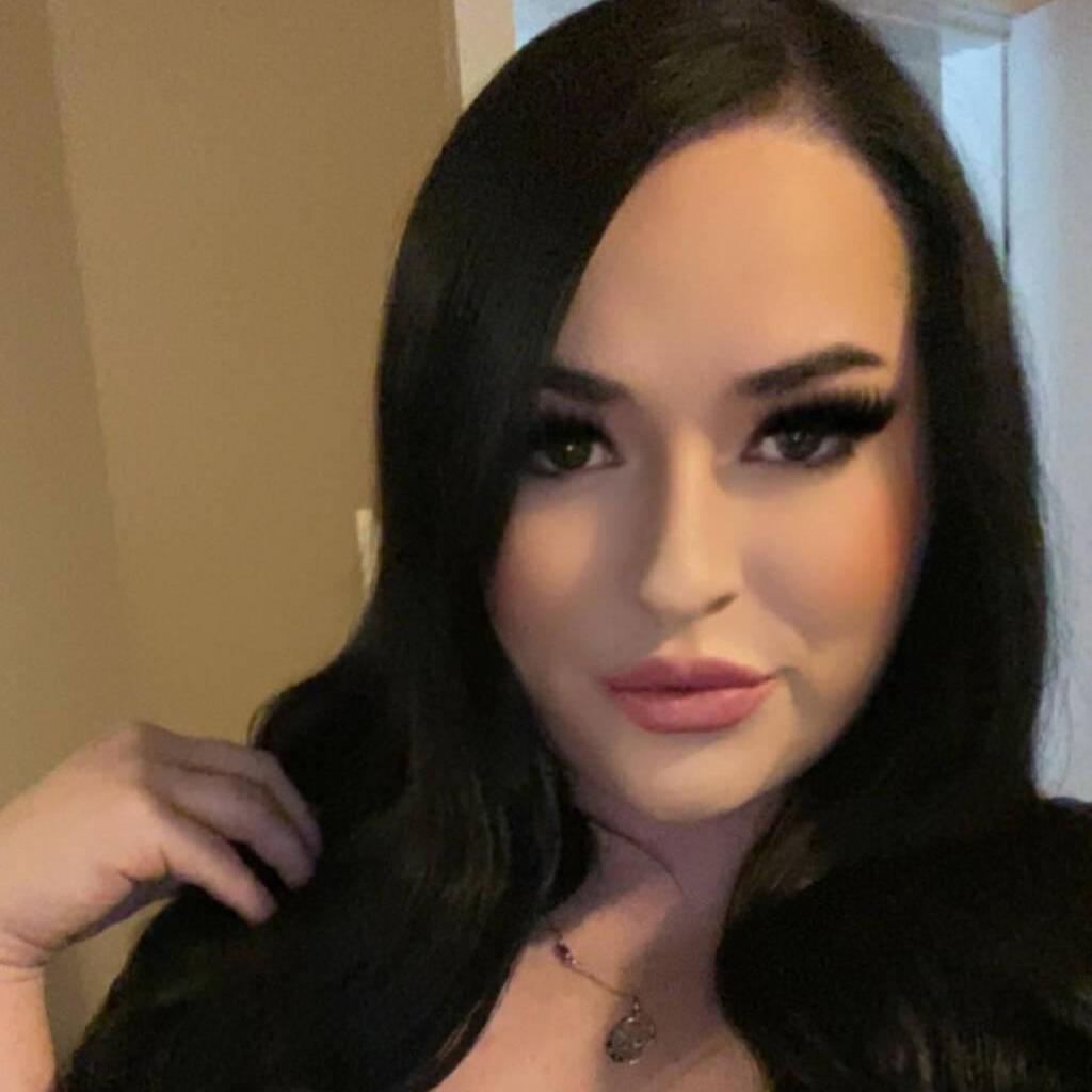 
                        Twitter Valentinasnowxo
                     is Female Escorts. | Edmonton | Alberta | Canada | canadatopescorts.com 