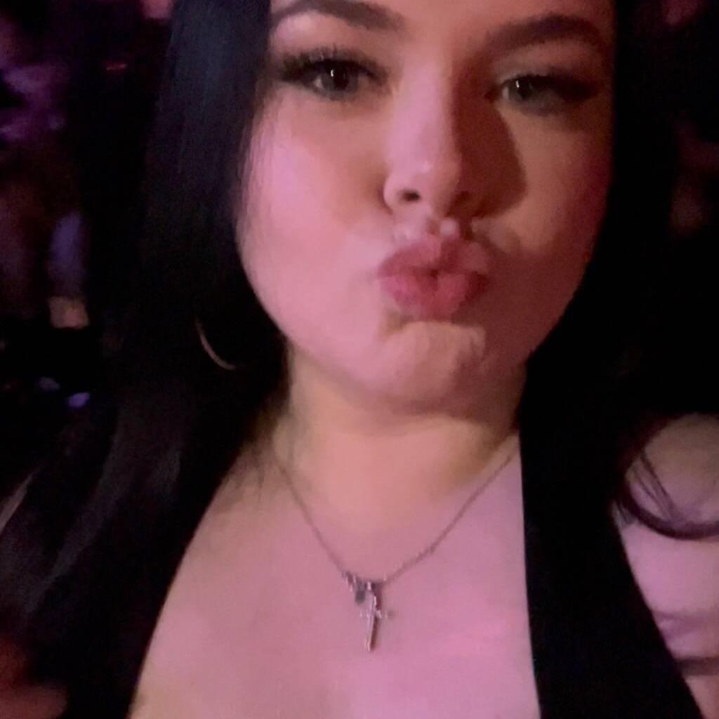 
                        Sarah
                     is Female Escorts. | windsor | Ontario | Canada | canadatopescorts.com 