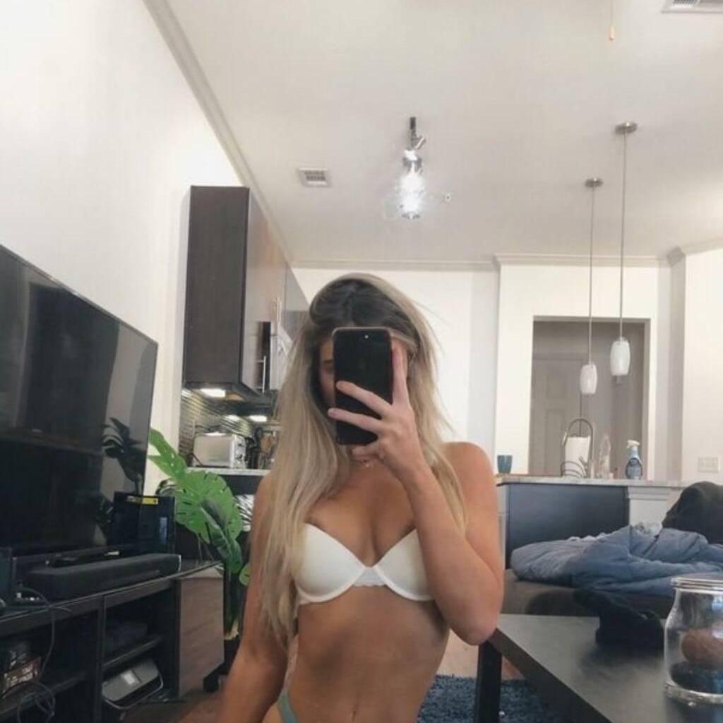 
                        Coco
                     is Female Escorts. | Saskatoon | Saskatchewan | Canada | canadatopescorts.com 