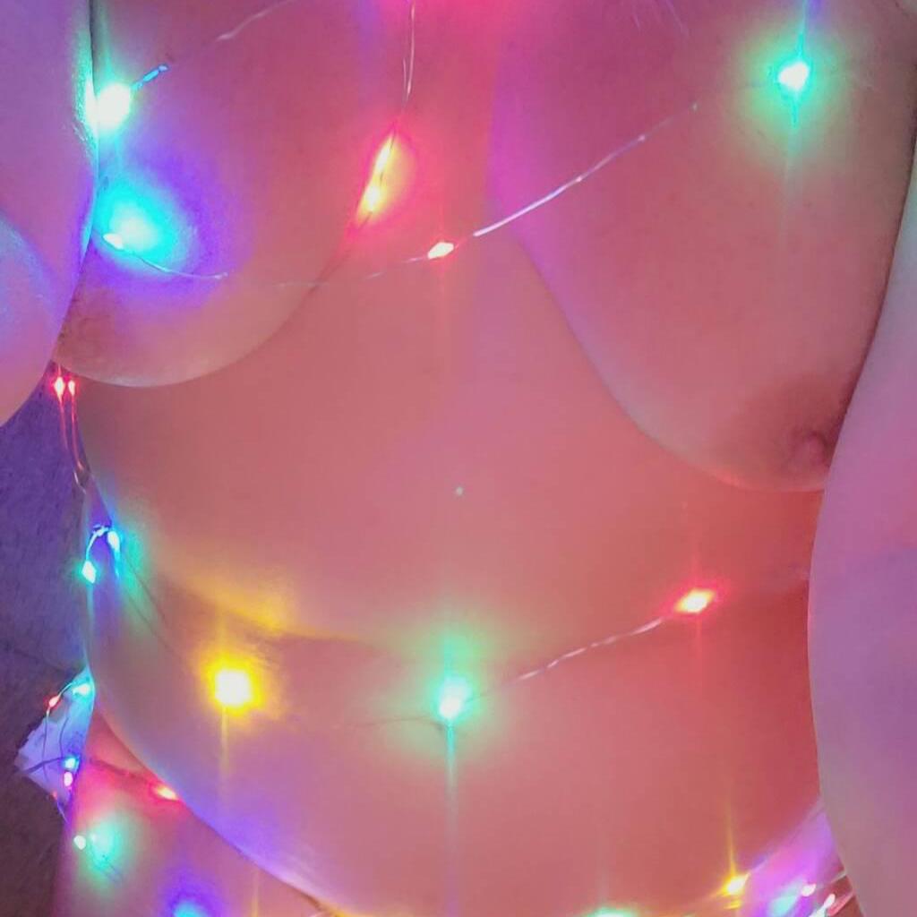 
                        Sara
                     is Female Escorts. | Montreal | Quebec | Canada | canadatopescorts.com 