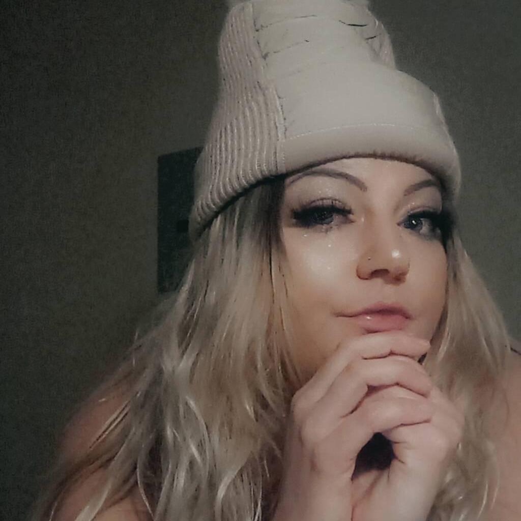 
                        Harley
                     is Female Escorts. | belleville | Ontario | Canada | canadatopescorts.com 