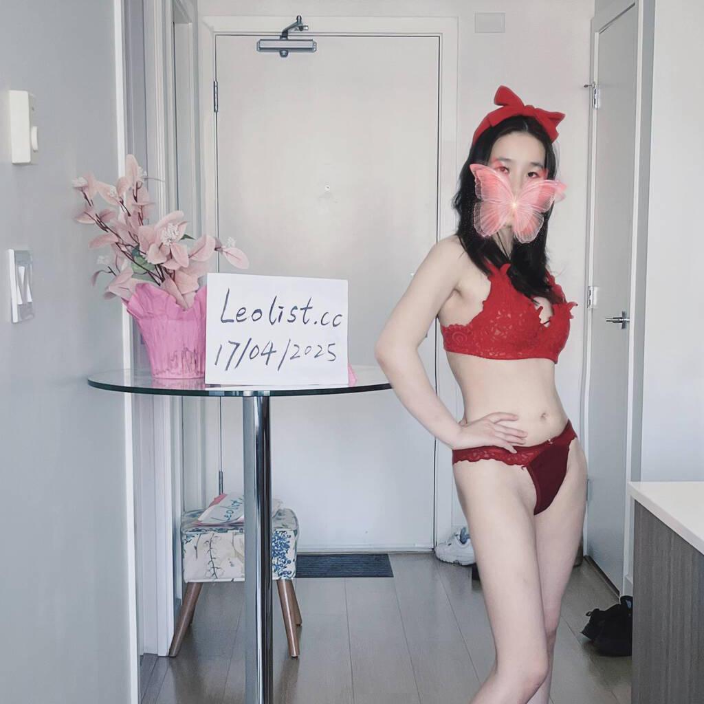 
                        Alice
                     is Female Escorts. | Vancouver | British Columbia | Canada | canadatopescorts.com 