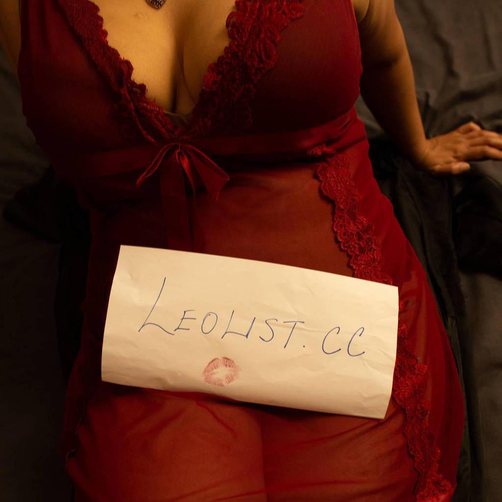 
                        Raina
                     is Female Escorts. | Montreal | Quebec | Canada | canadatopescorts.com 