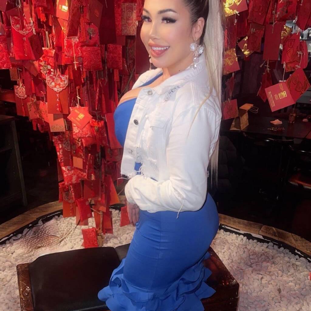 
                        Sabrina
                     is Female Escorts. | Montreal | Quebec | Canada | canadatopescorts.com 