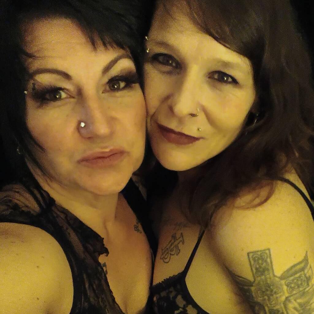 
                        Veronica and/or Lucy
                     is Female Escorts. | Fredericton | New Brunswick | Canada | canadatopescorts.com 