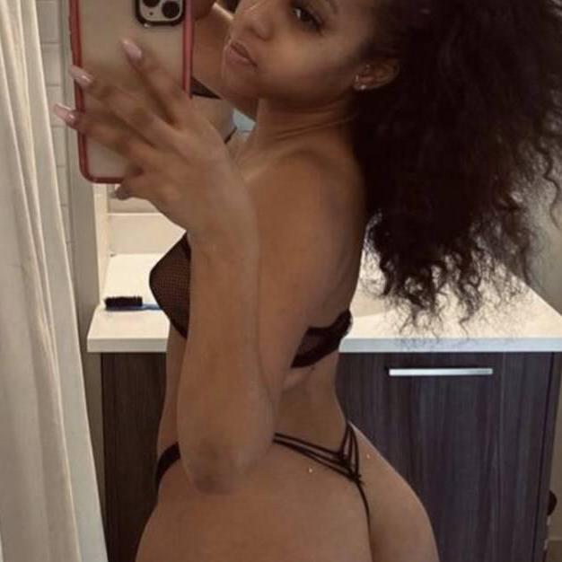 
                        Ceecee
                     is Female Escorts. | Guelph | Ontario | Canada | canadatopescorts.com 