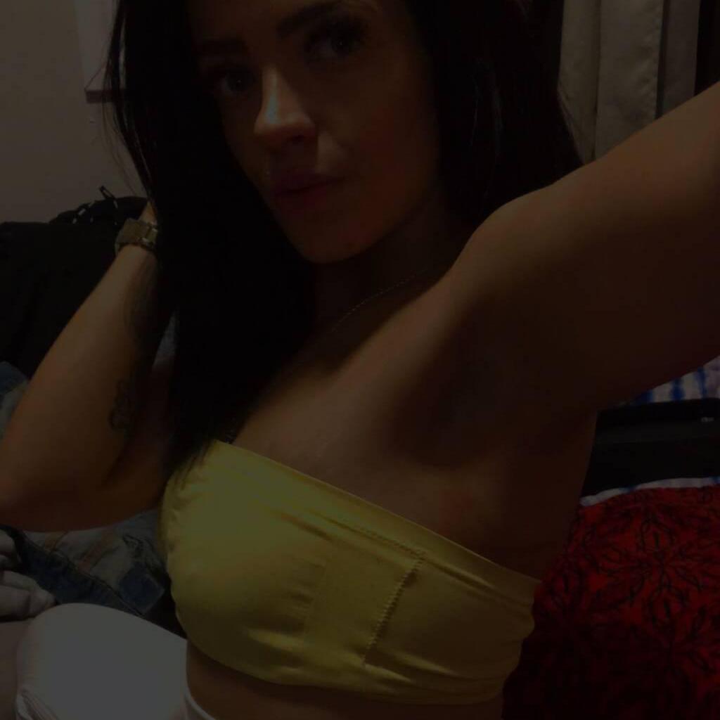 
                        Baby Bliss
                     is Female Escorts. | Guelph | Ontario | Canada | canadatopescorts.com 