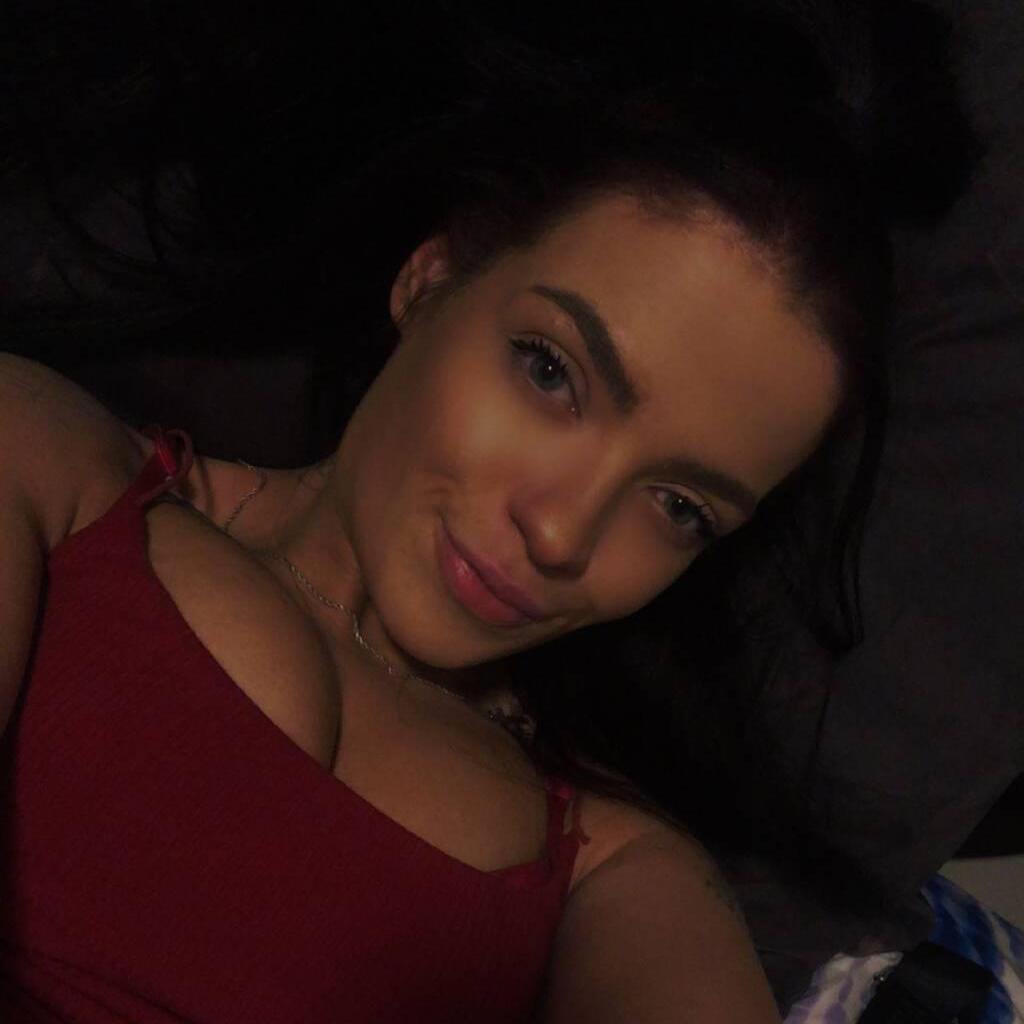 
                        Baby Bliss
                     is Female Escorts. | Guelph | Ontario | Canada | canadatopescorts.com 