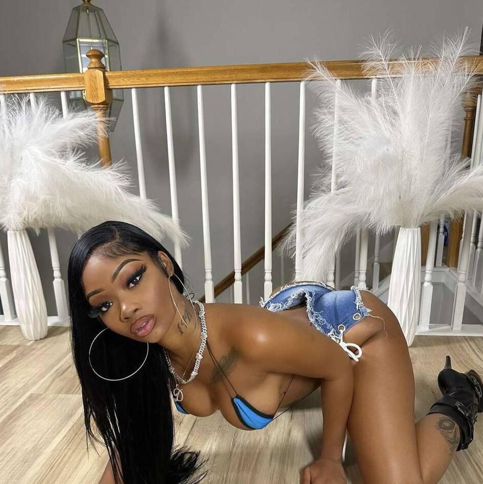 
                        AMY
                     is Female Escorts. | Hamilton | Ontario | Canada | canadatopescorts.com 