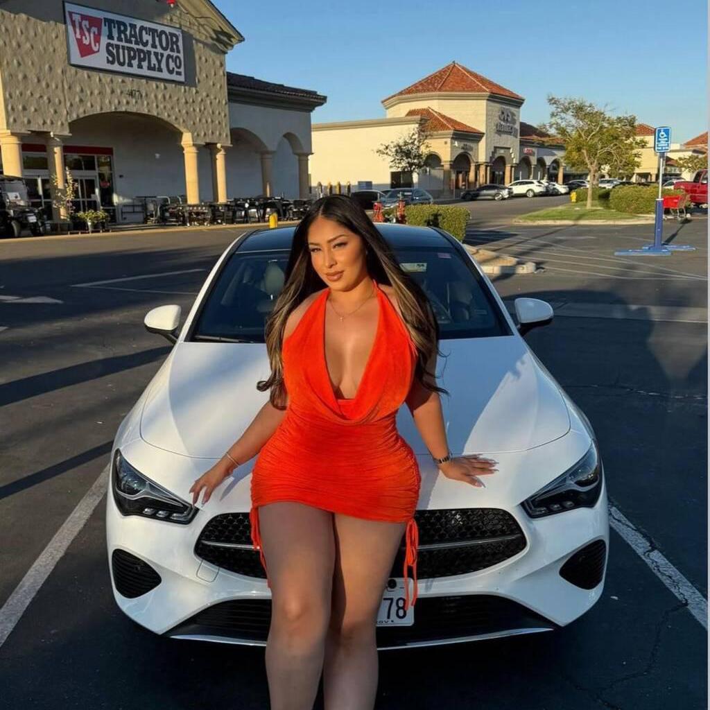 
                        Eva
                     is Female Escorts. | Winnipeg | Manitoba | Canada | canadatopescorts.com 