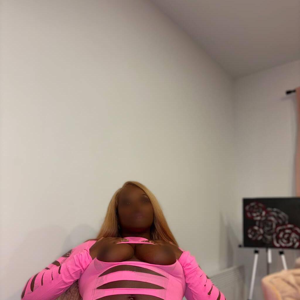 
                        London
                     is Female Escorts. | Fredericton | New Brunswick | Canada | canadatopescorts.com 