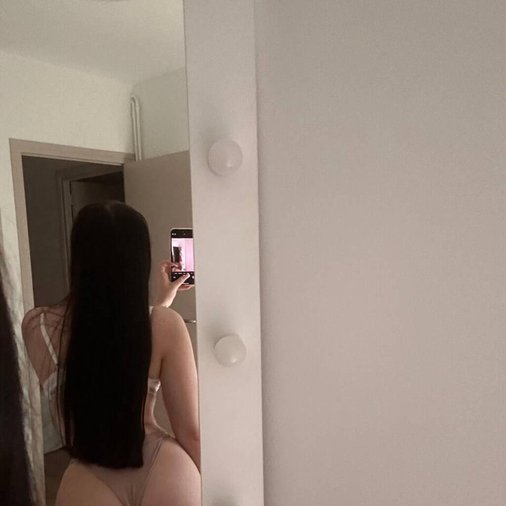 
                        Miley xo
                     is Female Escorts. | Hamilton | Ontario | Canada | canadatopescorts.com 