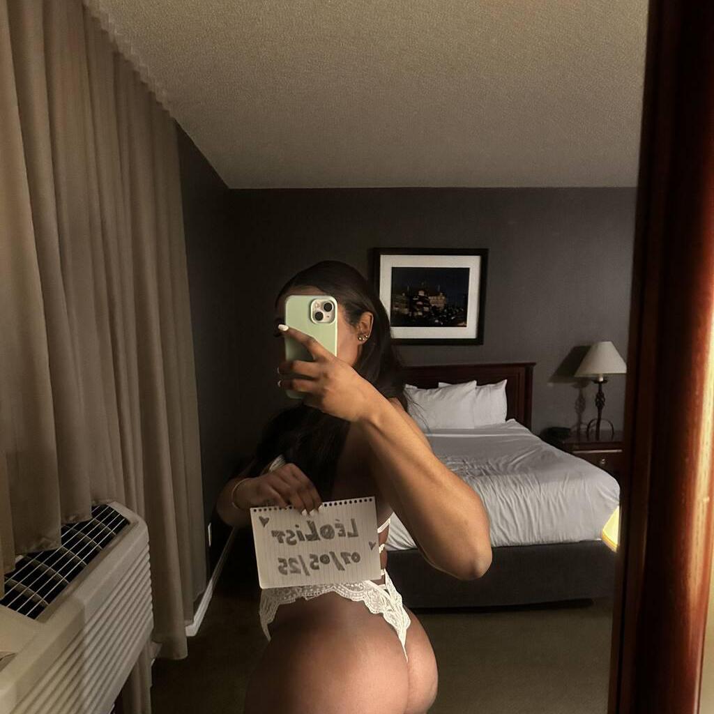 
                        Alyssa
                     is Female Escorts. | Niagara | Ontario | Canada | canadatopescorts.com 