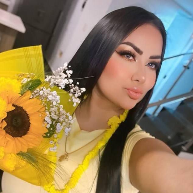 
                        EMERALD
                     is Female Escorts. | Vancouver | British Columbia | Canada | canadatopescorts.com 