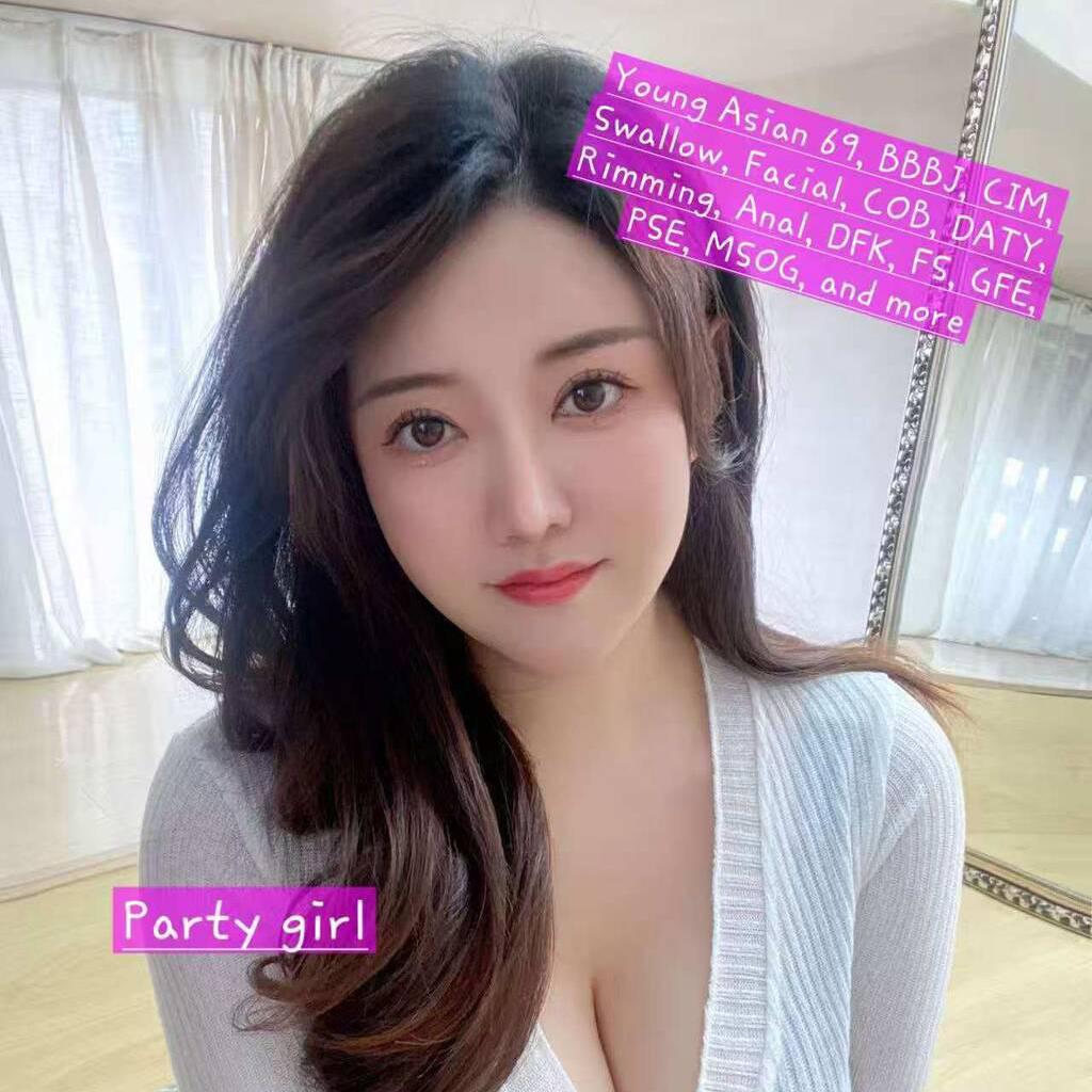 
                        Yifeng Massage
                     is Female Escorts. | Vancouver | British Columbia | Canada | canadatopescorts.com 