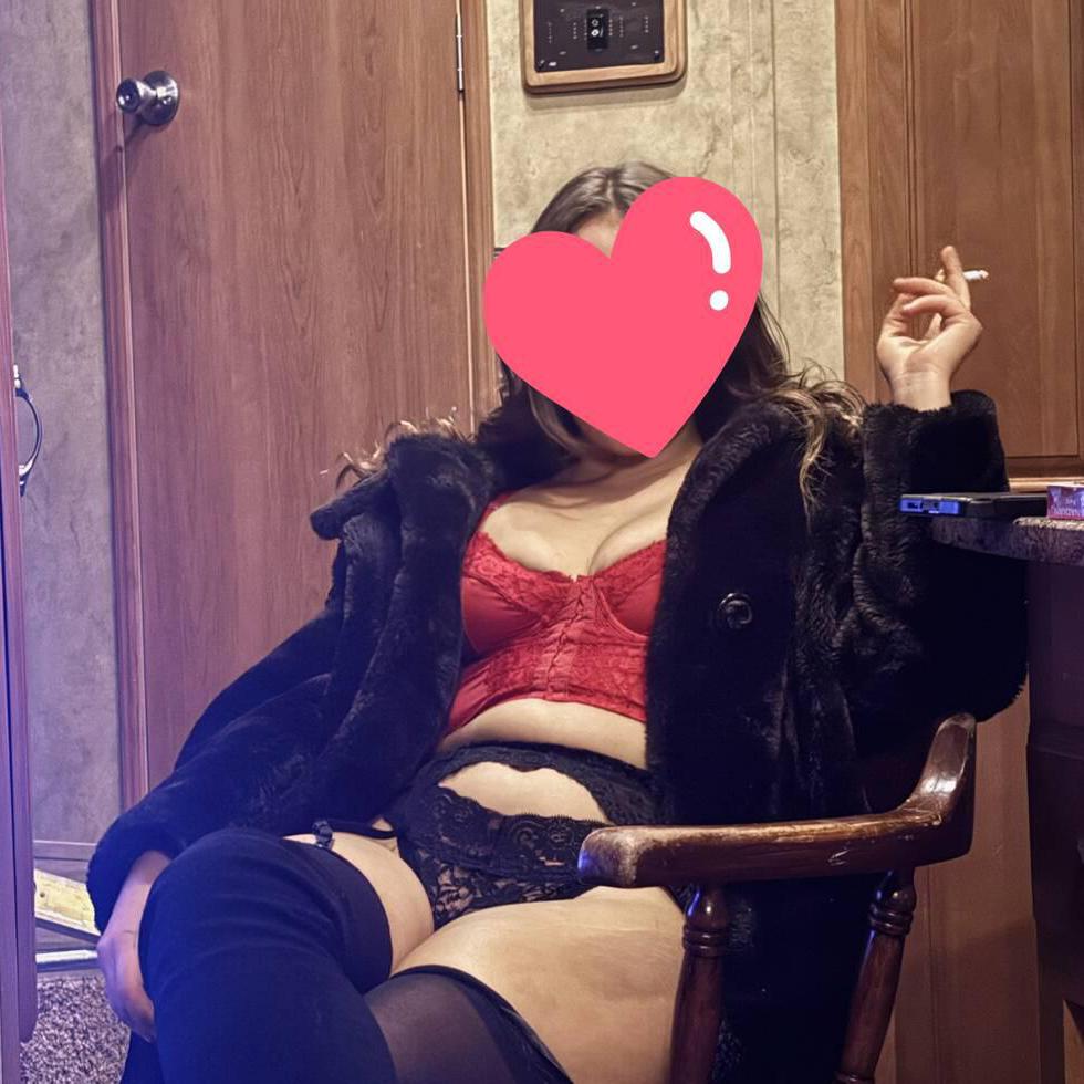 
                        Constance
                     is Female Escorts. | Sunshine Coast | British Columbia | Canada | canadatopescorts.com 