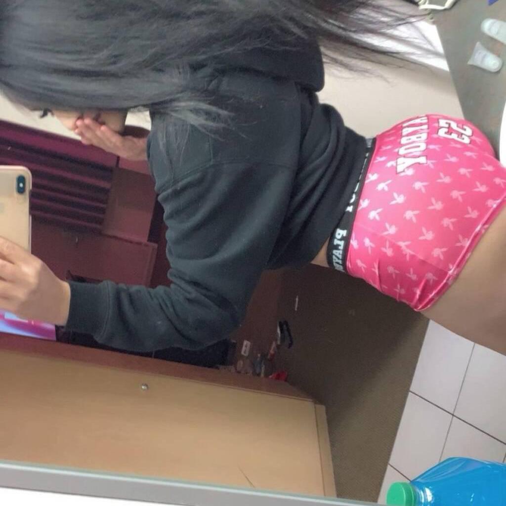 
                        Lola
                     is Female Escorts. | belleville | Ontario | Canada | canadatopescorts.com 