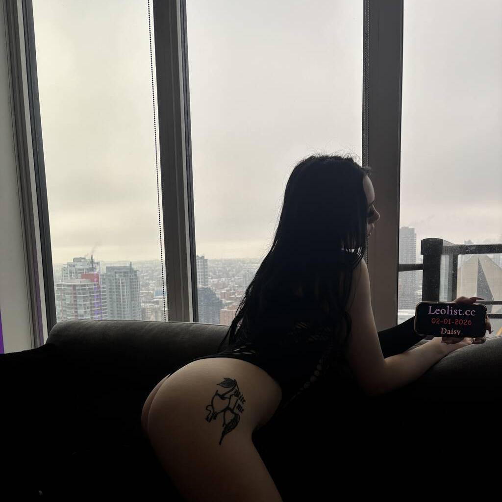 
                        Daisy
                     is Female Escorts. | Calgary | Alberta | Canada | canadatopescorts.com 