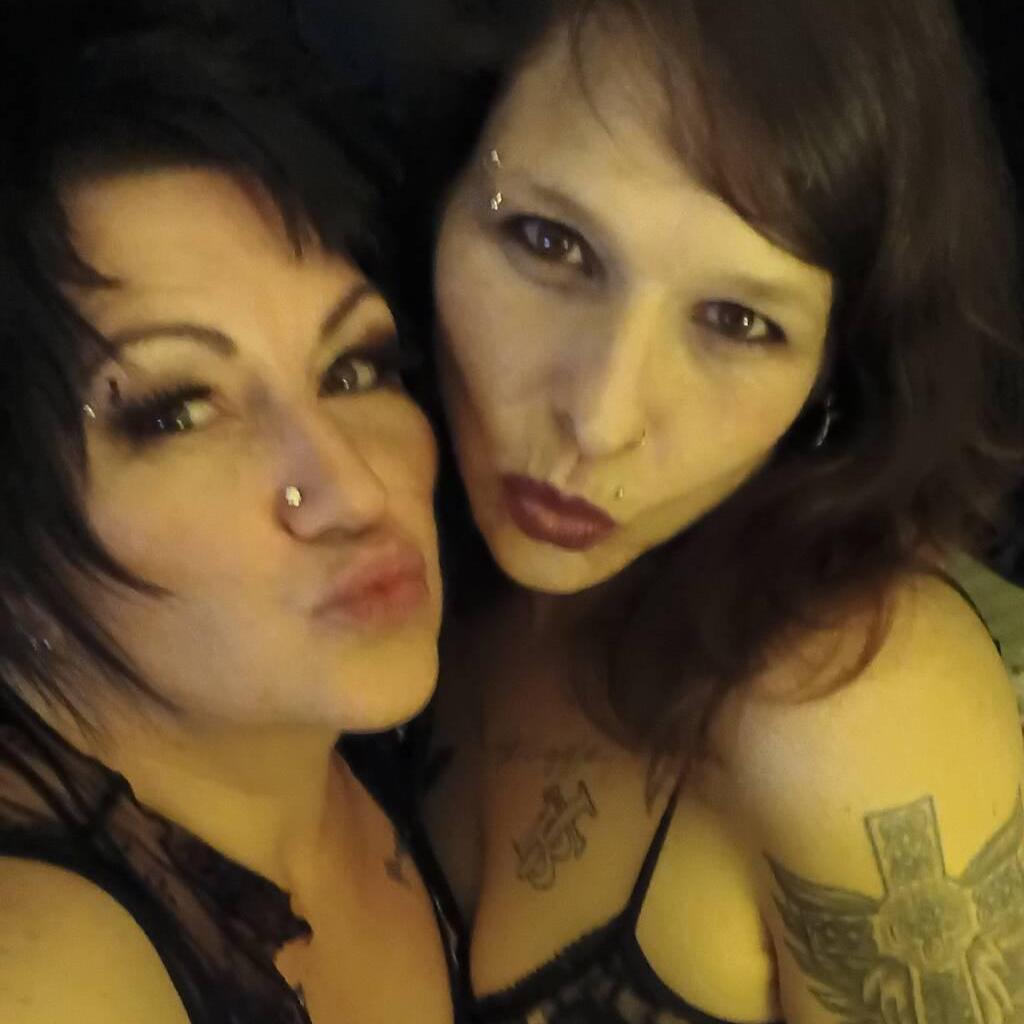 
                        Veronica and/or Lucy
                     is Female Escorts. | Fredericton | New Brunswick | Canada | canadatopescorts.com 