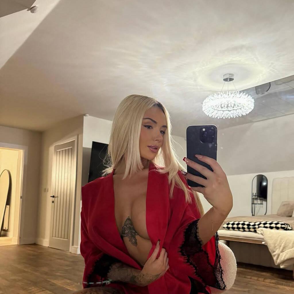 
                        Vanessa
                     is Female Escorts. | Sherbrooke | Quebec | Canada | canadatopescorts.com 