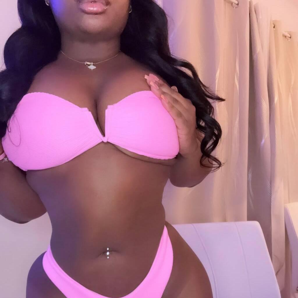 
                        Becky
                     is Female Escorts. | Moncton | New Brunswick | Canada | canadatopescorts.com 