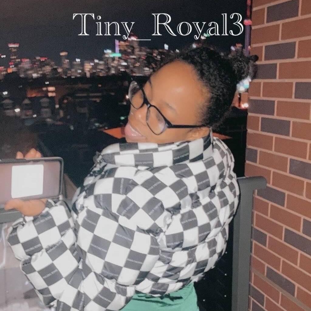 
                        TINY_ROYAL3
                     is Female Escorts. | Toronto | Ontario | Canada | canadatopescorts.com 