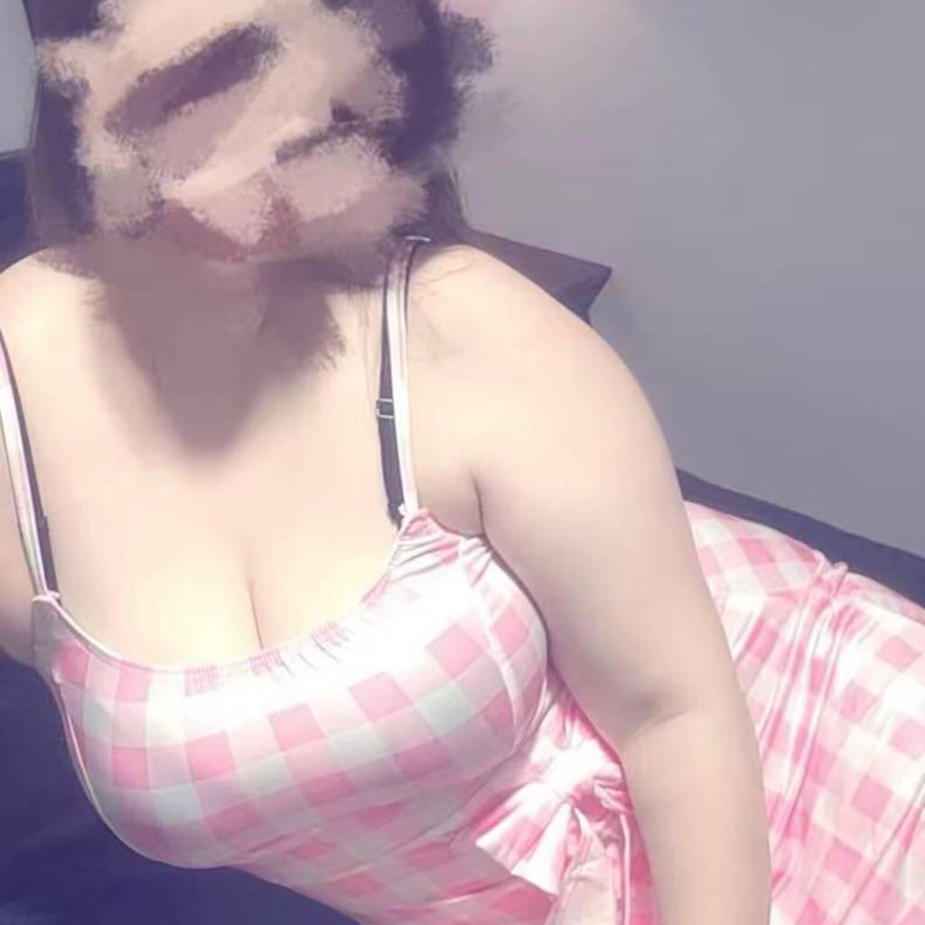 
                        Candy
                     is Female Escorts. | Vancouver | British Columbia | Canada | canadatopescorts.com 