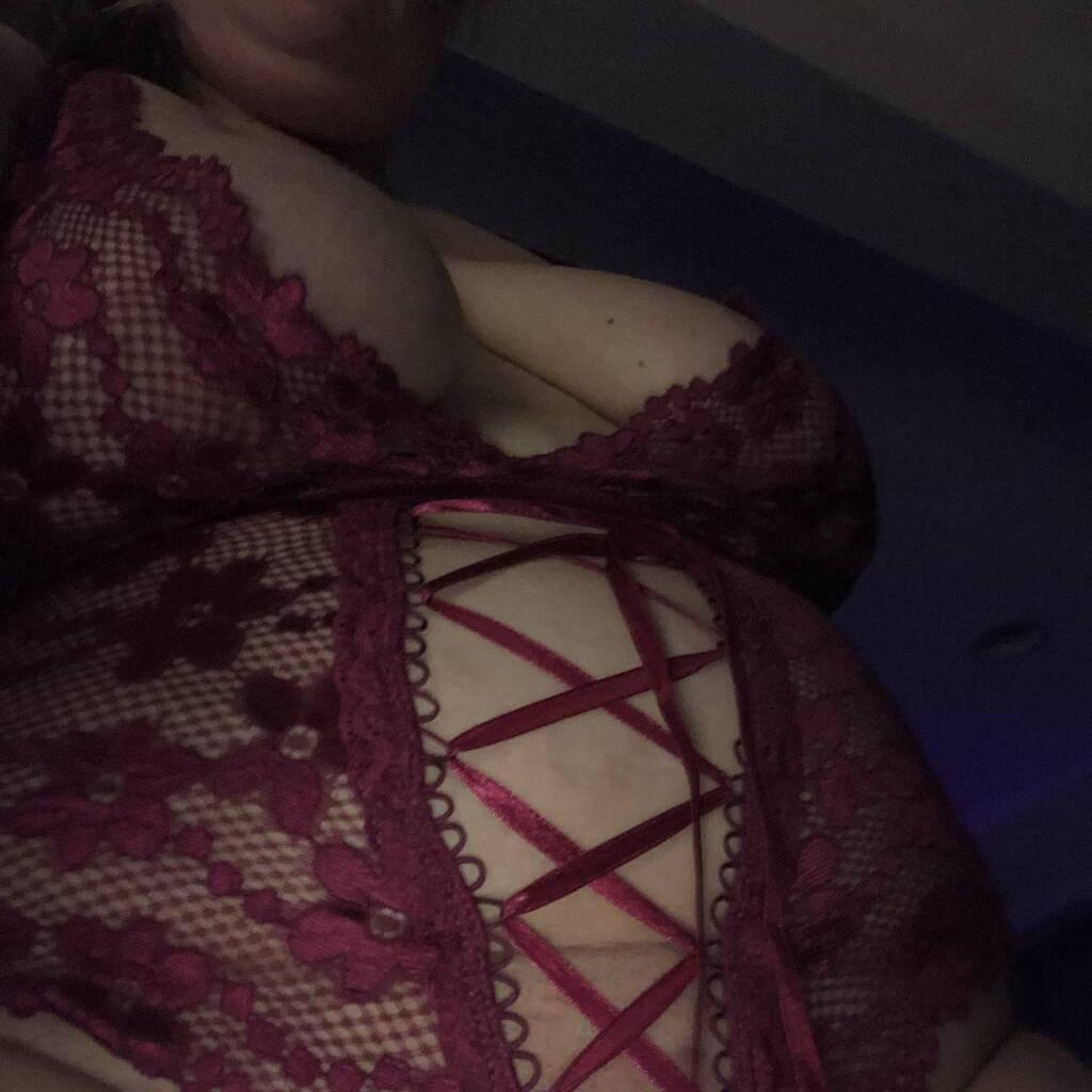 
                        Sid
                     is Female Escorts. | Moncton | New Brunswick | Canada | canadatopescorts.com 