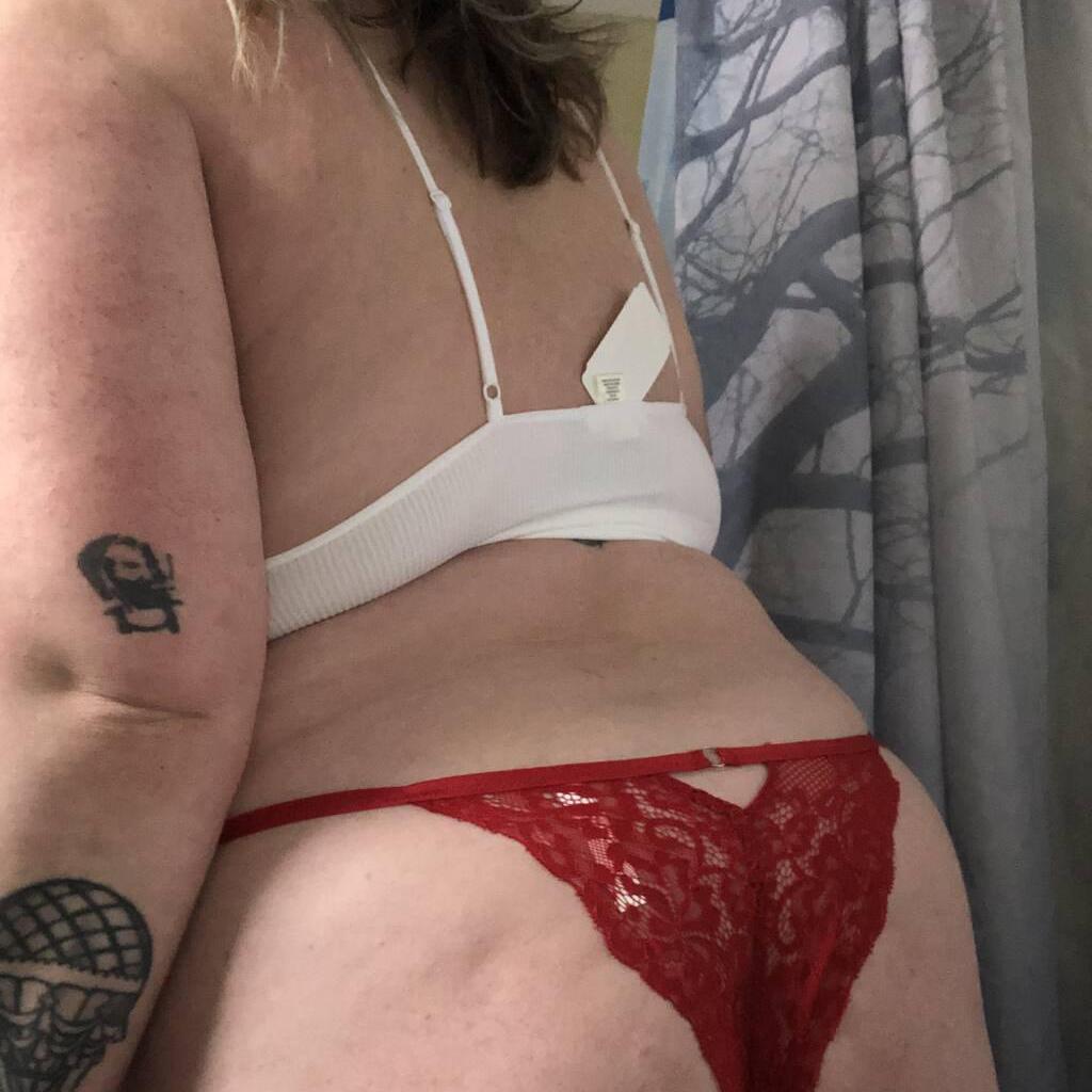 
                        Sid
                     is Female Escorts. | Moncton | New Brunswick | Canada | canadatopescorts.com 